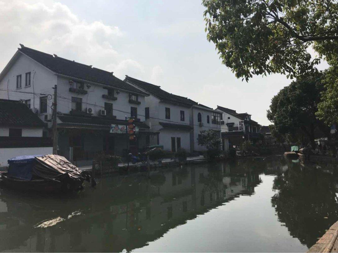 烟台招远市堡子村：小山村里翰墨飘香